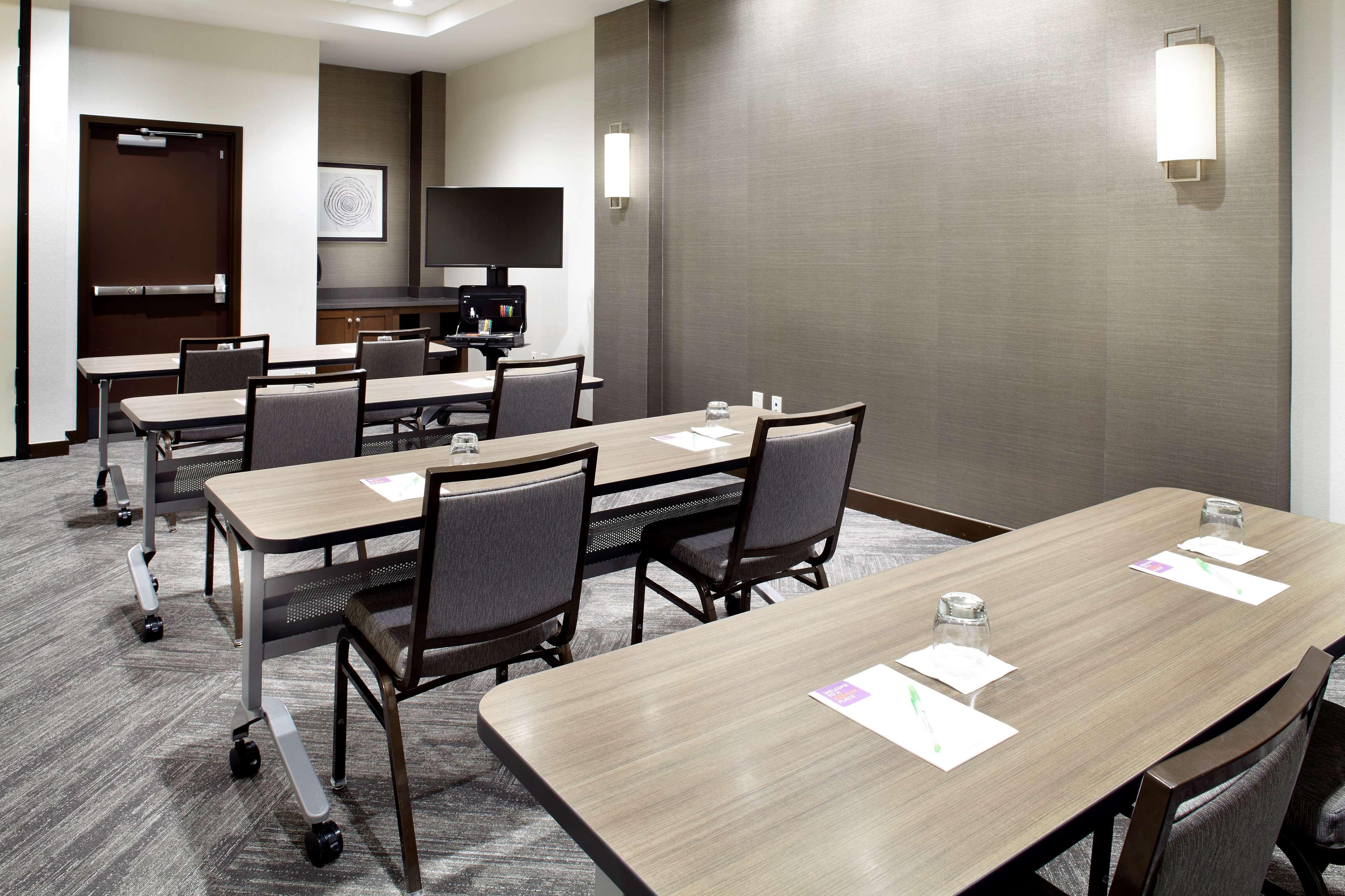 Hyatt Place Cleveland/Lyndhurst/Legacy Village Zewnętrze zdjęcie